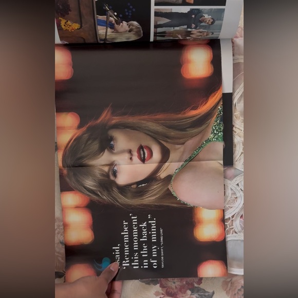 Taylor Swift Magazine: The Eras Tour Recap - Picture 4 of 6